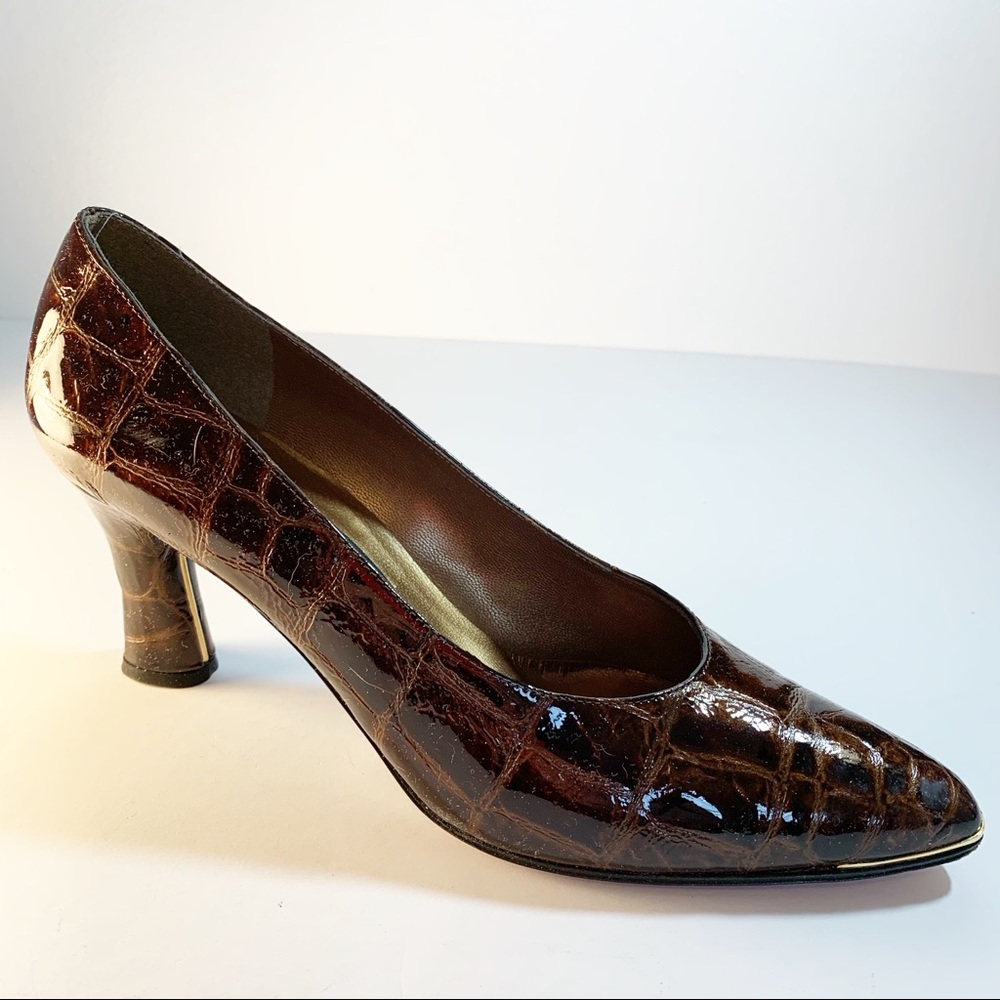 Brown Crocodile Lin Laura Pointed Toe 3" Heel Pump